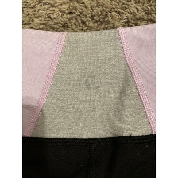 Lululemon Brand Women’s Embody Crop Luon Material Yoga Cropped Tights size 6 EUC - Picture 9 of 12